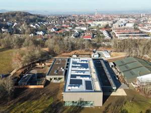 schick-hallenbad-noerdlingen-aussenansicht-01_original