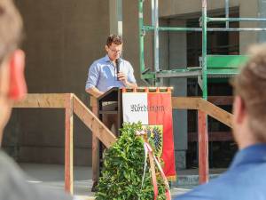 schick-hallenbad-noerdlingen-grundsteinlegung-04_original